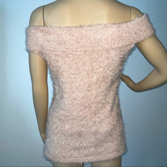 Guess Off The Shoulder Fuzzy Fitted Blouse Blush Pink Size XL - Picture 7 of 16
